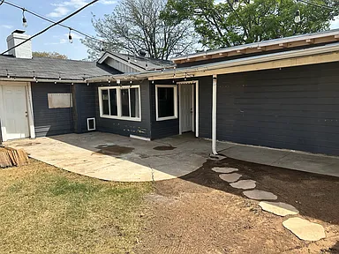 Amazing 3 bedroom, 1 bathroom house in Lubbock.