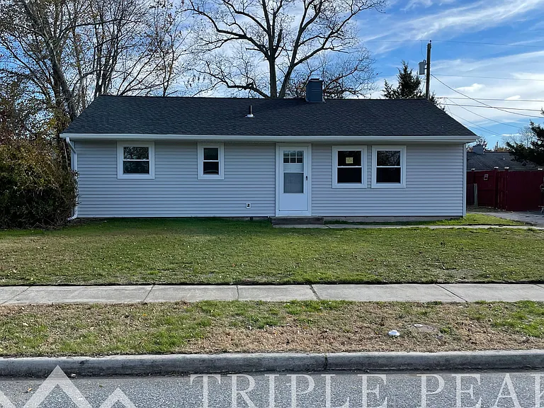 1703 4th Ave, Bridgeton, NJ 08302