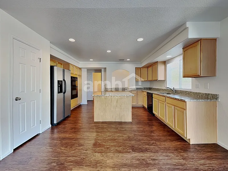 18737 E 51st Pl, Denver, CO 80249