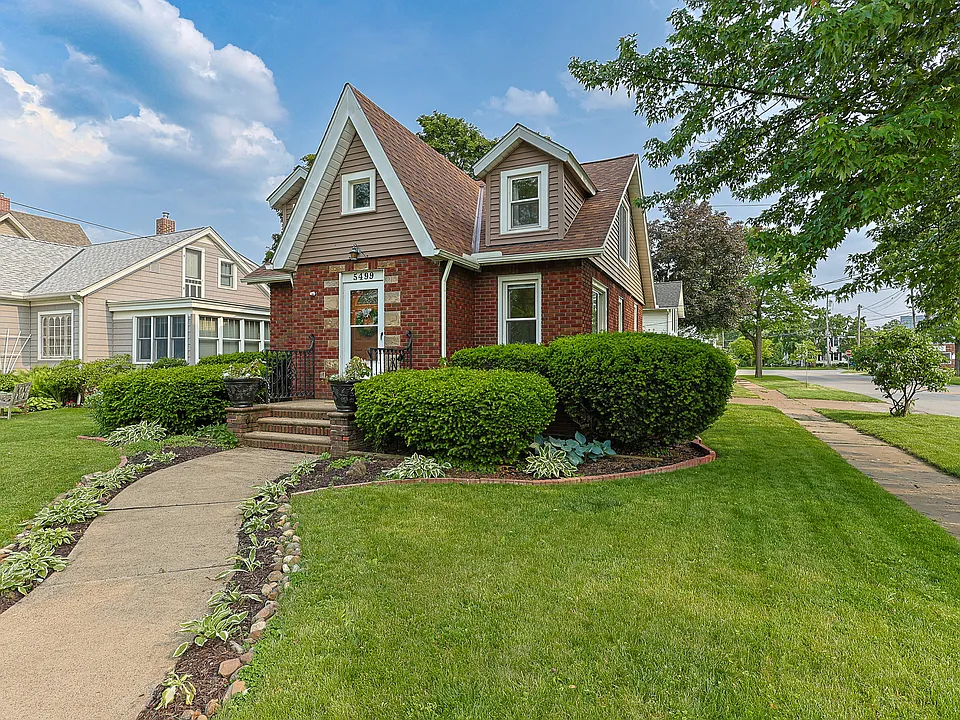 5499 Ohio St, Vermilion, OH 44089