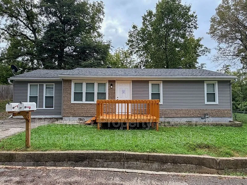 $1,595 - 4 Bed, 2 Bath House in Independence, MO
