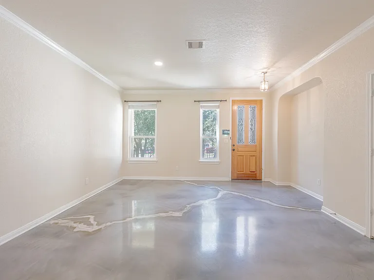 Welcome to 137 Springtree Shadow, a well-maintained two-story 4 bedrooms, 3 full baths home in the established Springtree neighborhood of Cibolo.